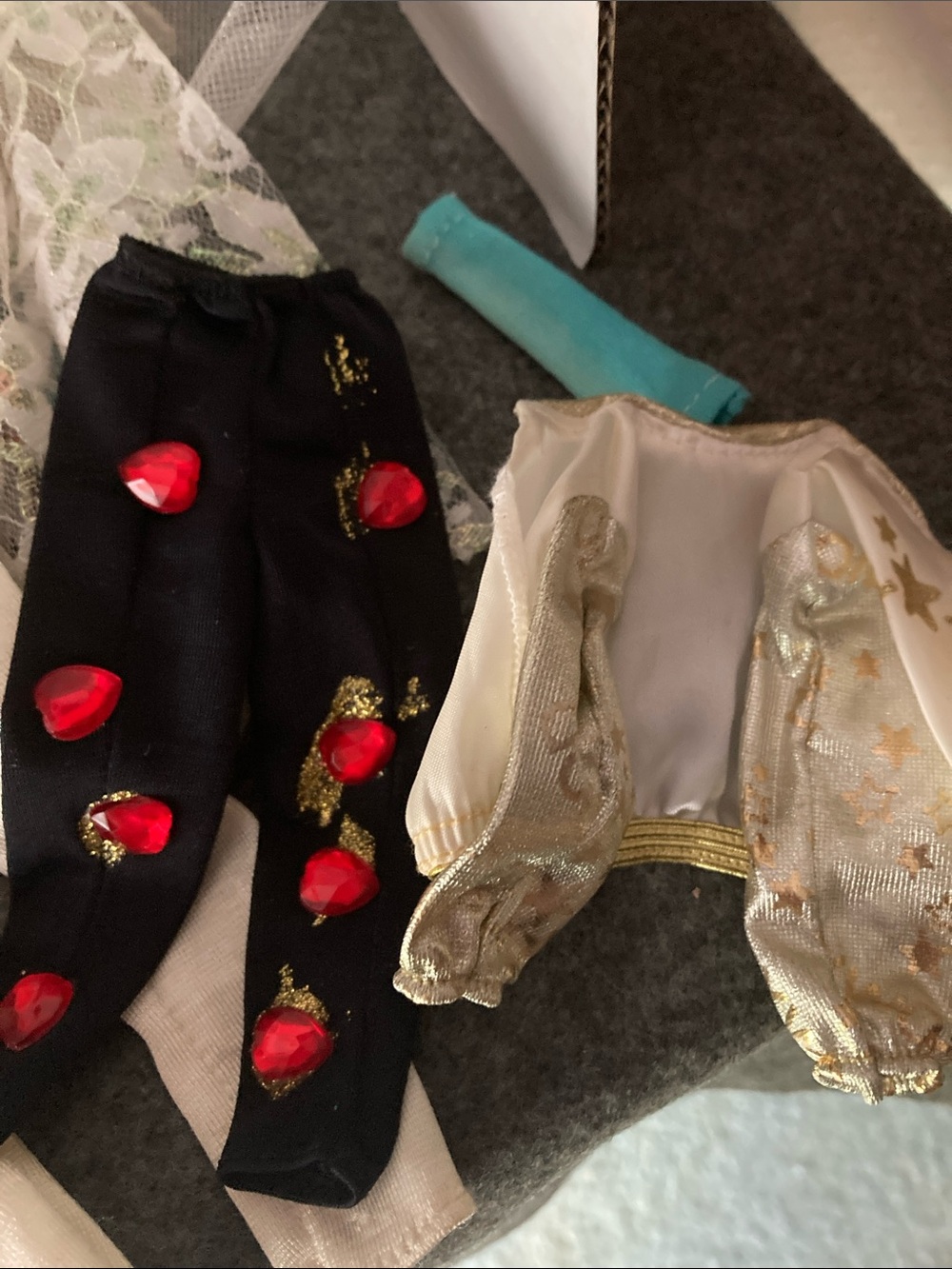 Barbie & doll clothes and two penny brite dresses - Picture 7 of 12